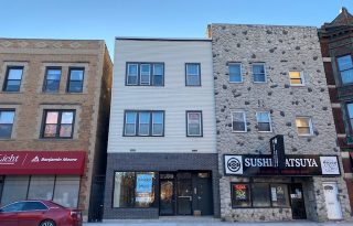 Lakeview Retail Space For Lease on Clark Near Belmont